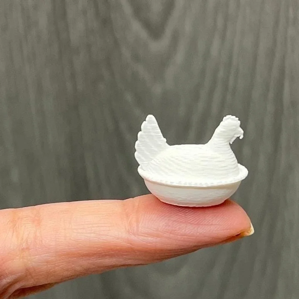 Set of 5 Vintage Style Hen on Nest – 1:12 Scale Dollhouse Miniature White